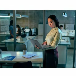 HP Z8G2I14 U9 386H 14 64GB/1T PC INTEL U9 386H, 14 2.5K AG LED UWVA, UMA, WEBCAM